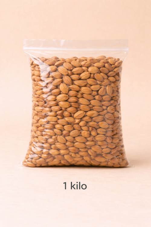 Almendras a granel.